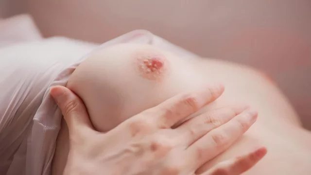 Skinny Girl Cumming From Gentle Solo And Fingers On Her Clit